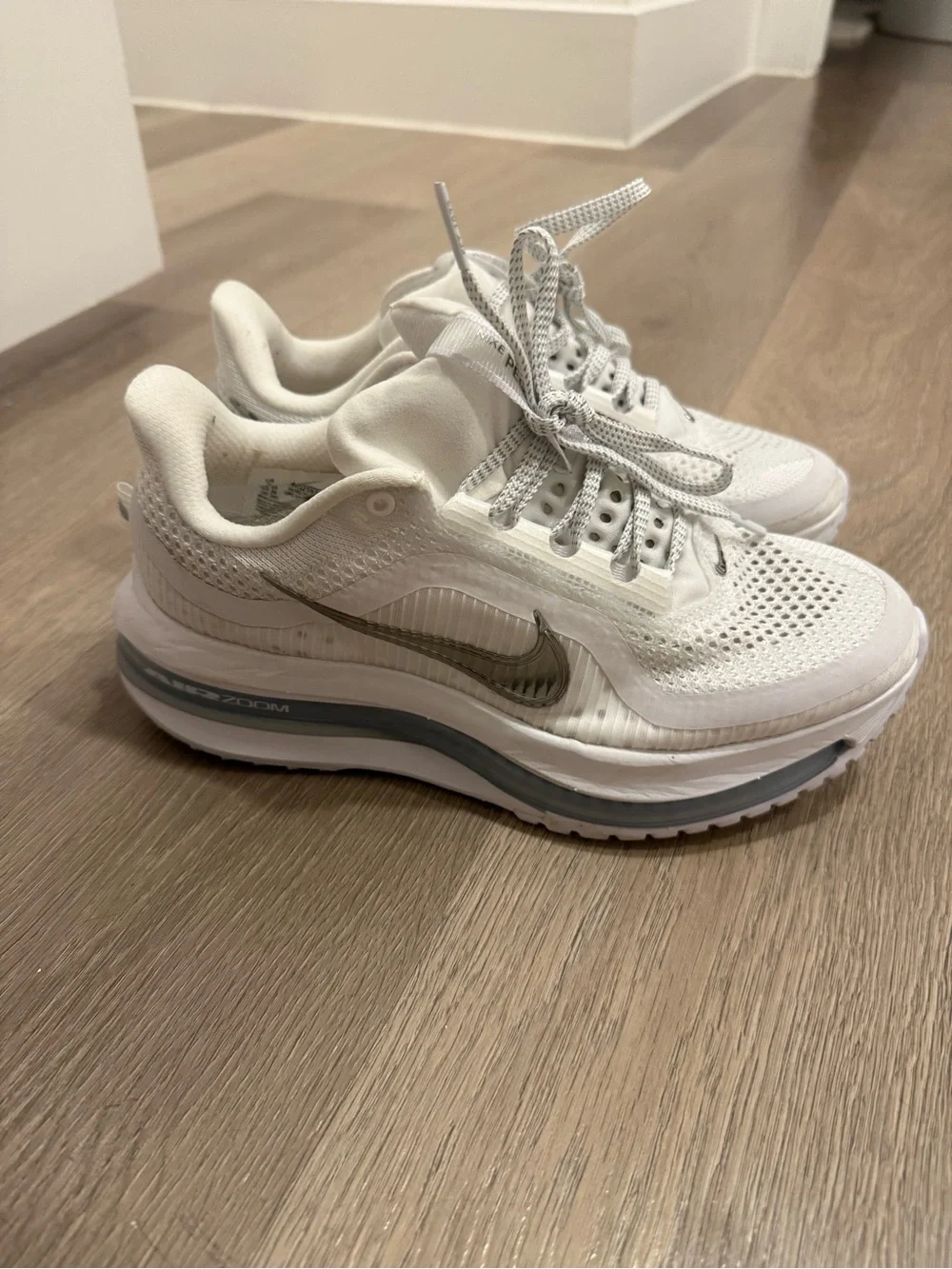 Nike White and Silver Women's Athletic Sneakers